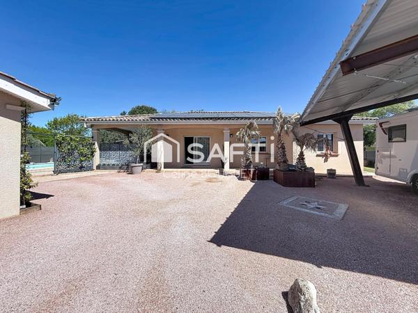 Maison 5 pièces avec piscine, double garage et dépendance
