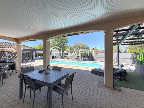 Maison 5 pièces avec piscine, double garage et dépendance