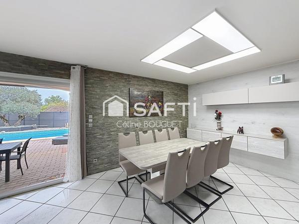 Maison 5 pièces avec piscine, double garage et dépendance