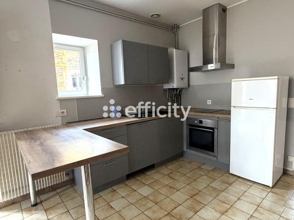 Appartement
         3 pièces
        - 62 m² 180 000 € *