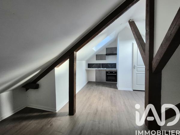 Location appartement 1 pièce 13 m² Charleville-Mézières