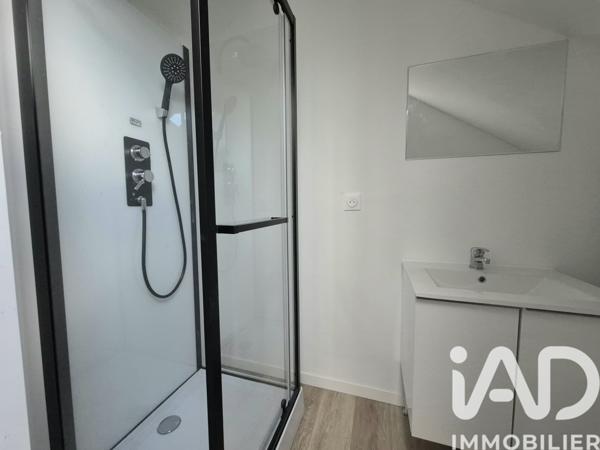 Location appartement 1 pièce 13 m² Charleville-Mézières