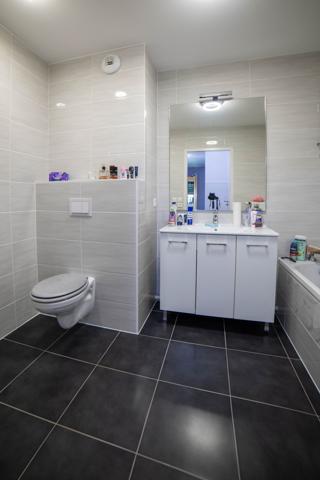Appartement
         3 pièces
        - 65 m² 194 990 € *