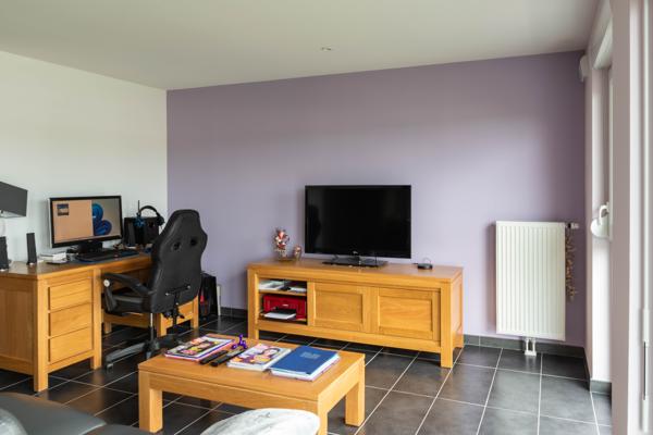 Appartement
         3 pièces
        - 65 m² 194 990 € *