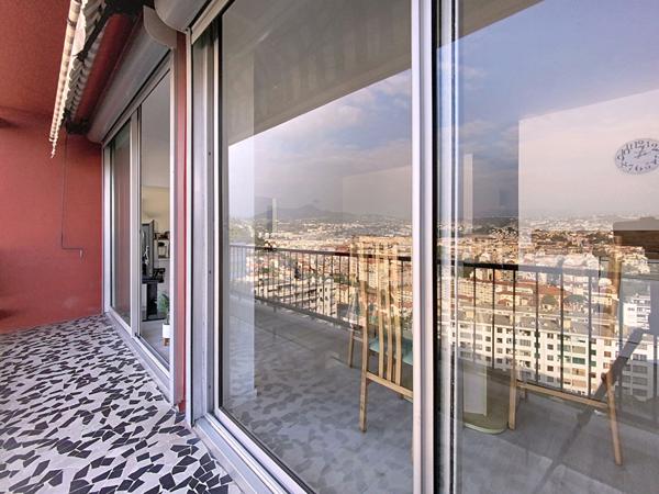 2 pièces lumineux avec vue mer, facilement transformable en 3 pièces