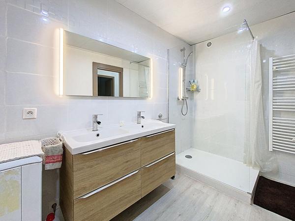 2 pièces lumineux avec vue mer, facilement transformable en 3 pièces