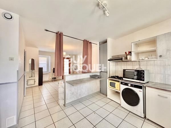 APPARTEMENT À LOUER DE 1 PIÈCE DE 32,60 M²