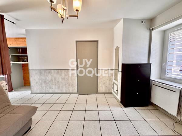 APPARTEMENT À LOUER DE 1 PIÈCE DE 32,60 M²