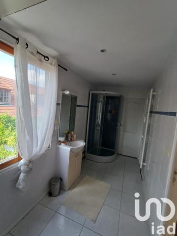 Maison à vendre 10 pièces 229 m² Athies-sous-Laon