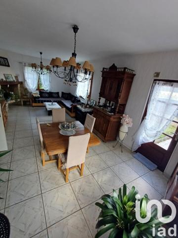 Maison à vendre 10 pièces 229 m² Athies-sous-Laon