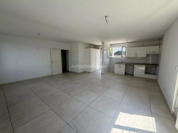 Vente                                                      Maison
                        
                     3 pièces                      70 m2                     à Manosque