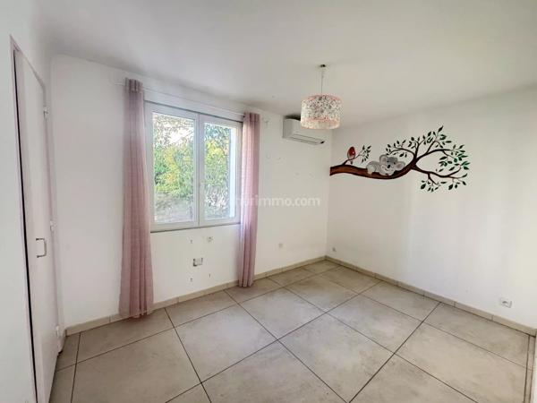 Vente                                                      Maison
                        
                     3 pièces                      70 m2                     à Manosque