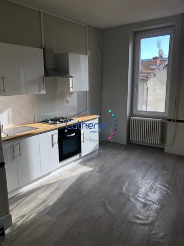 Appartement à louer, 4 pièces - BELMONT-DE-LA-LOIRE 42670