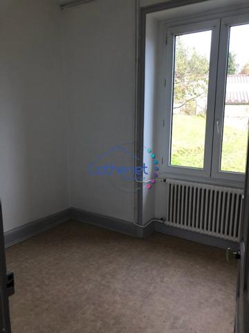 Appartement à louer, 4 pièces - BELMONT-DE-LA-LOIRE 42670