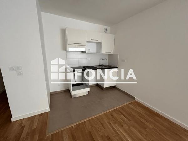 Location Appartement 2 pièces 44.3 m² - Bordeaux 33100