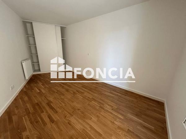 Location Appartement 2 pièces 44.3 m² - Bordeaux 33100