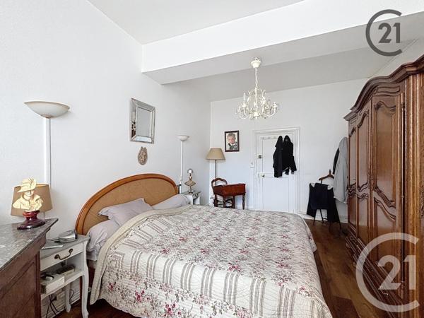 Immeuble à vendre  177 m2 PROVINS - 77