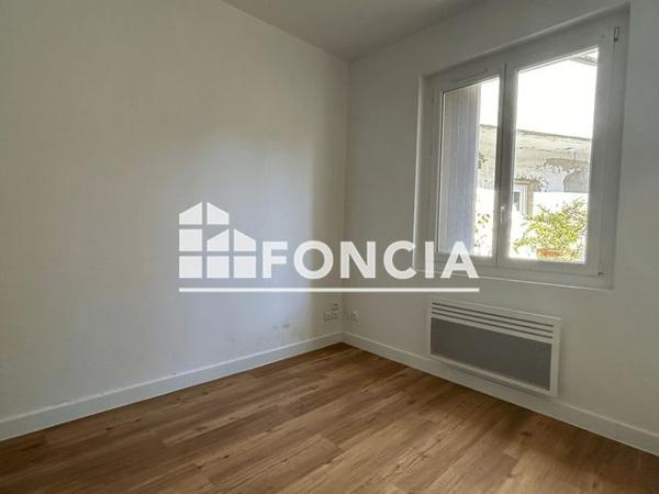 Location Studio 14.91 m² - 74 BIS RUE BONNEFIN Bordeaux 33000