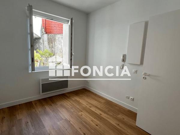 Location Studio 14.91 m² - 74 BIS RUE BONNEFIN Bordeaux 33000