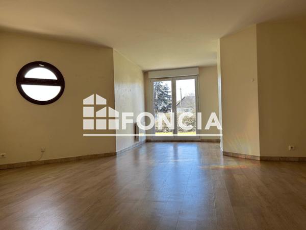Location Appartement 3 pièces 70 m² - RESIDENCE VICTORIA Villemandeur 45700