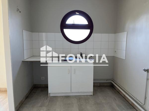 Location Appartement 3 pièces 70 m² - RESIDENCE VICTORIA Villemandeur 45700