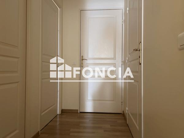 Location Appartement 3 pièces 70 m² - RESIDENCE VICTORIA Villemandeur 45700