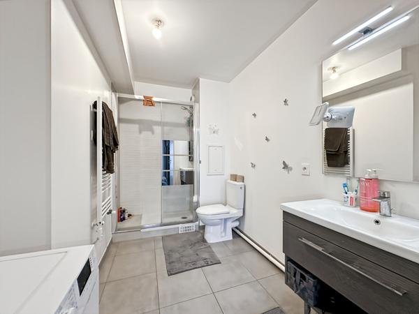 Appartement Rosny Sous Bois 2 pièces avec terrasse