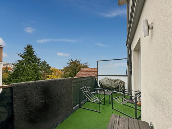 Appartement Rosny Sous Bois 2 pièces avec terrasse