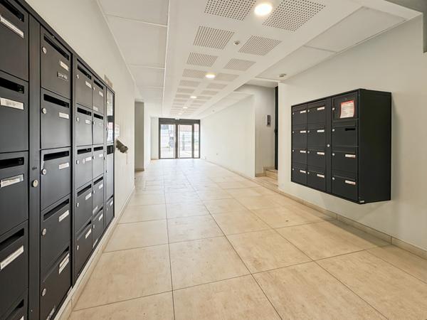 Appartement Rosny Sous Bois 2 pièces avec terrasse