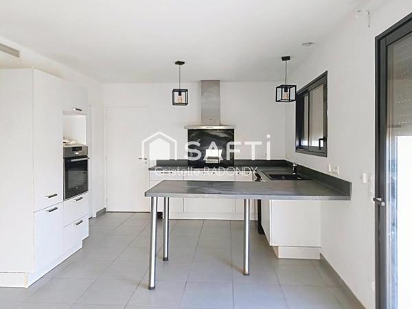 MAISON CONTEMPORAINE T5 AUX ABORDS DE LABASTIDETTE
