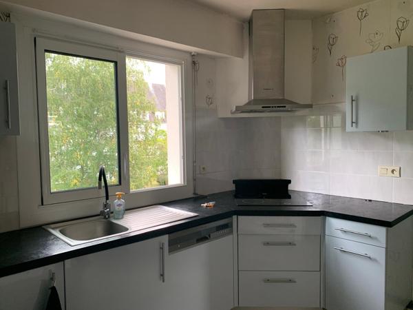 VUE IMPRENABLE SUR LA VILLE... Pontivy (56300)
