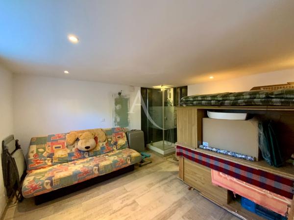 Maison Archiac 5 pièce(s) 139 m2