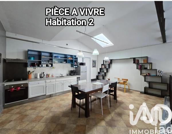 Maison à vendre 7 pièces 207 m² Châteauroux