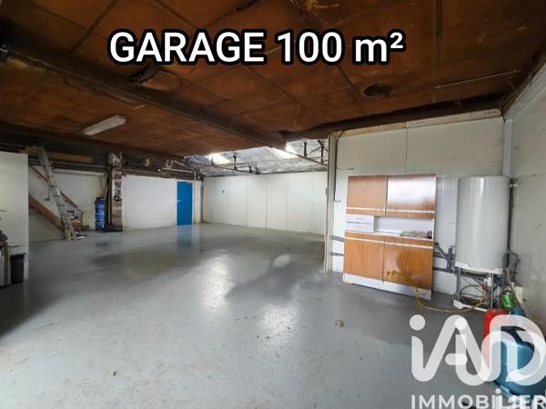 Maison à vendre 7 pièces 207 m² Châteauroux