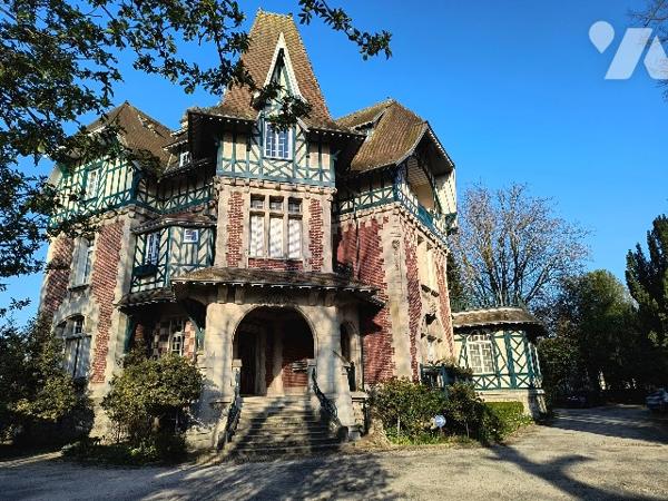 A VILLERS-COTTERETS - APPARTEMENT ENTIEREMENT RENOVE