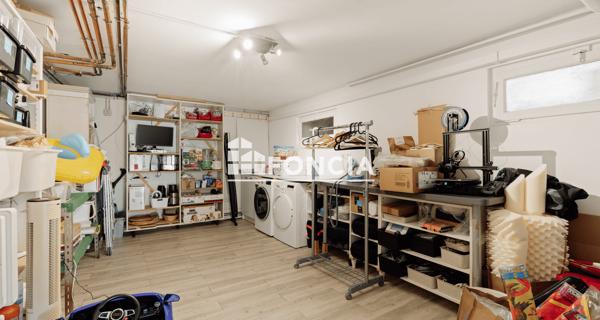 À vendre Maison 5 pièces 177.9 m² - Meyzieu 69330