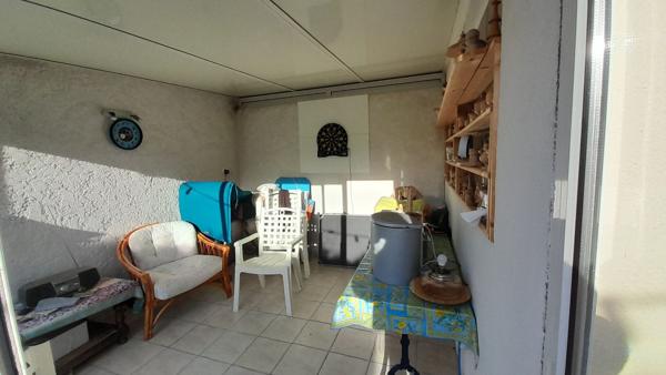 ROCHEFORT - Maison de plain-pied de 102 m² - 3 chambres - Garage et beau jardin clos