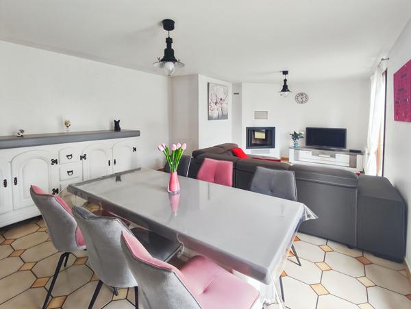 Charmante maison sur sous-sol