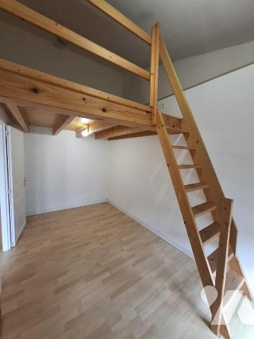 Un appartement T5 en Duplex à SAINTES centre-ville Rive Gauche