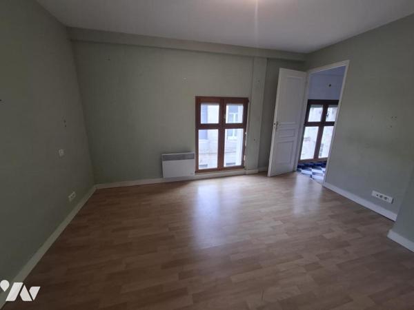 Un appartement T5 en Duplex à SAINTES centre-ville Rive Gauche
