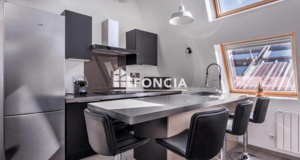 Location Appartement 2 pièces 56 m² - Anse 69480