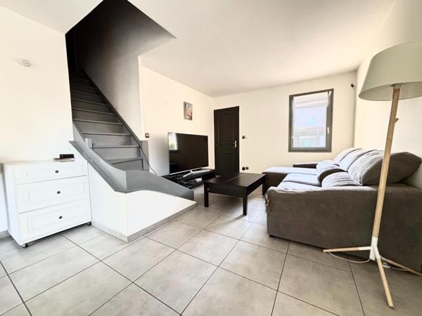 semi individuelle avec garage et jardin