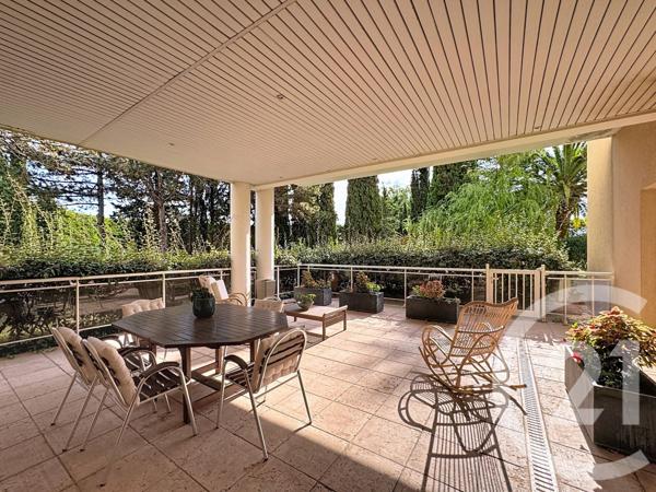 Appartement F7 Et + à vendre  7 pièces - 169,77 m2 MANDELIEU LA NAPOULE - 06