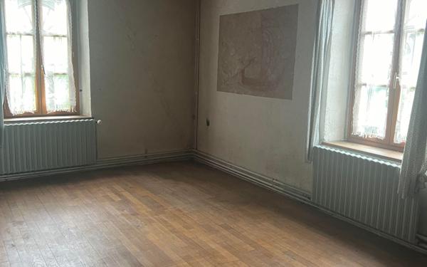 Maison à vendre    7 pièces • 263 m2 Bou