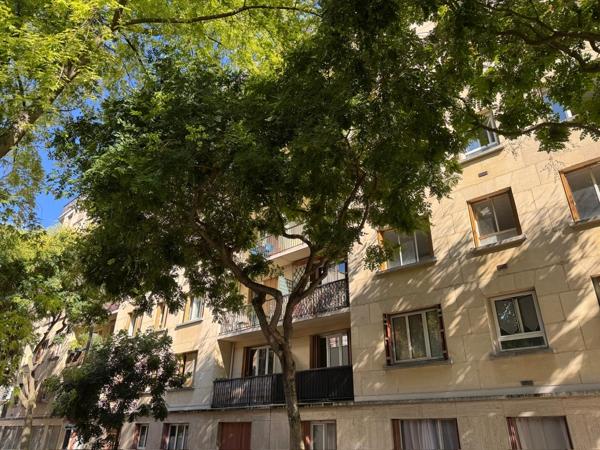 3p 56m2 + balcon, Buzenval, place de la Réunion