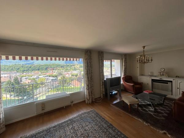 aix les bains "résidence Montcalm" appartement  4 pièces 104 m2 avec 2 garages et une cave