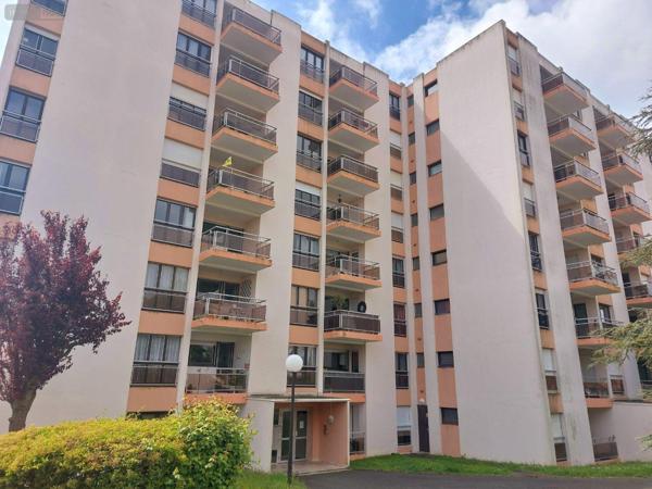 Appartement à vendre à La Rochelle en Charente-Maritime (17000), ref : 568   
Port Neuf
