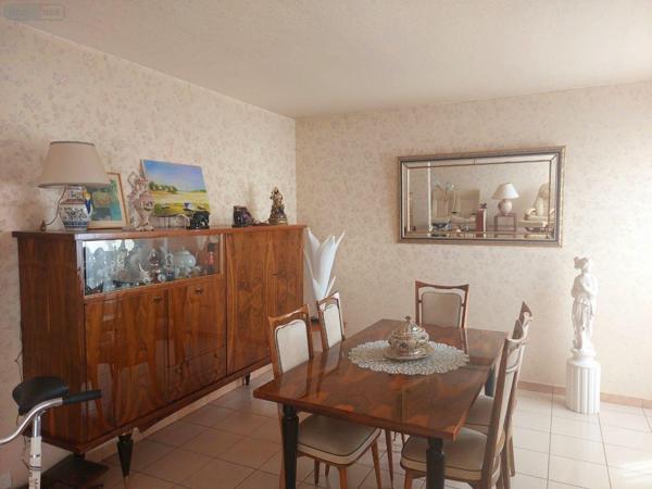 Appartement à vendre à La Rochelle en Charente-Maritime (17000), ref : 568   
Port Neuf