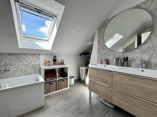 JOLIE MAISON INDIVIDUELLE AVEC GARAGE