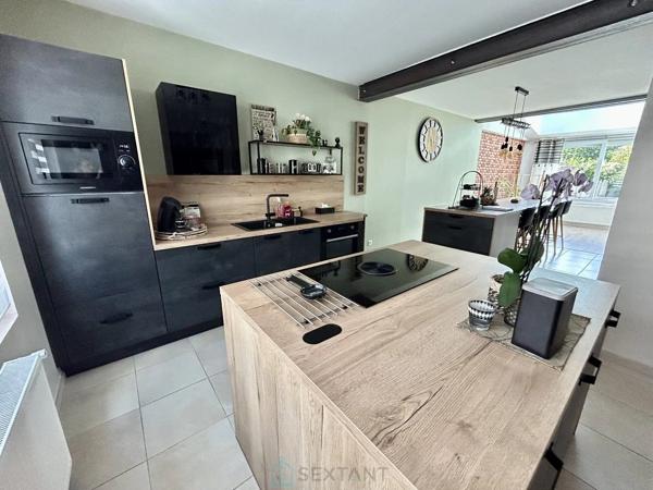 JOLIE MAISON INDIVIDUELLE AVEC GARAGE